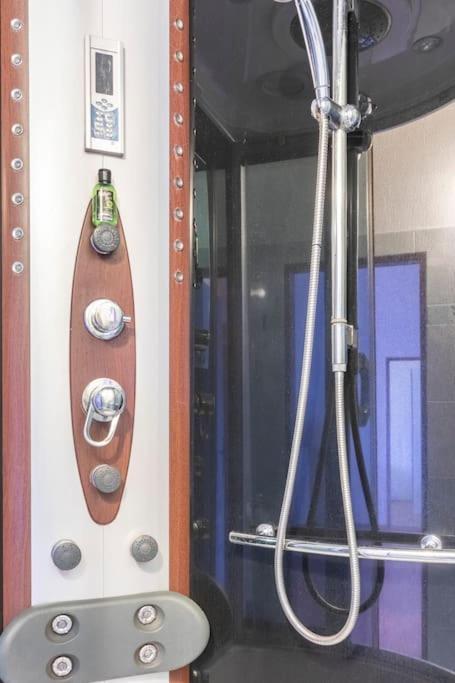 Apartment Termal 卡罗维发利 外观 照片